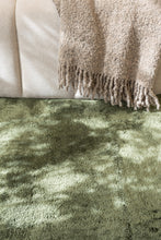 Cozy Sammetsgrön - Gångmatta - KM Home | Mattfabriken