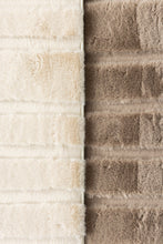 Heaven Modern Taupe - Ryamatta med pälskänsla - KM Home | Mattfabriken