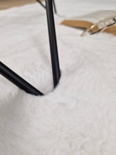 Heaven Deluxe Vit - Matta med pälskänska - K/M Carpets | Mattfabriken