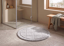 Square Silver Rund - Badrumsmatta - KM Home | Mattfabriken