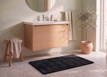 Square Svart - Badrumsmatta - KM Home | Mattfabriken