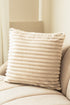 Kudde Stripe Silver - Kudde med Randstruktur - KM Home | Mattfabriken
