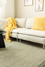 Tofta Smaragdgrön - Handvävd Ullmatta - KM Home | Mattfabriken