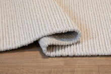 Dalarö Vit - Handvävd Ullmatta - K/M Carpets | Mattfabriken