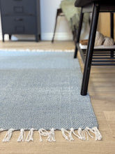 Line Duvblå - Handvävd Gångmatta - KM Home | Mattfabriken