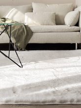 Heaven Vit - Ryamatta med pälskänsla - KM Home | Mattfabriken