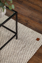 Torekov Vit - Rund Ullmatta - K/M Carpets | Mattfabriken