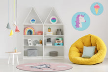 Play Häst Rosa - Barnmatta - K/M Carpets | Mattfabriken