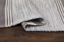 Vindö Grå - Handvävd Trasmatta - K/M Carpets | Mattfabriken